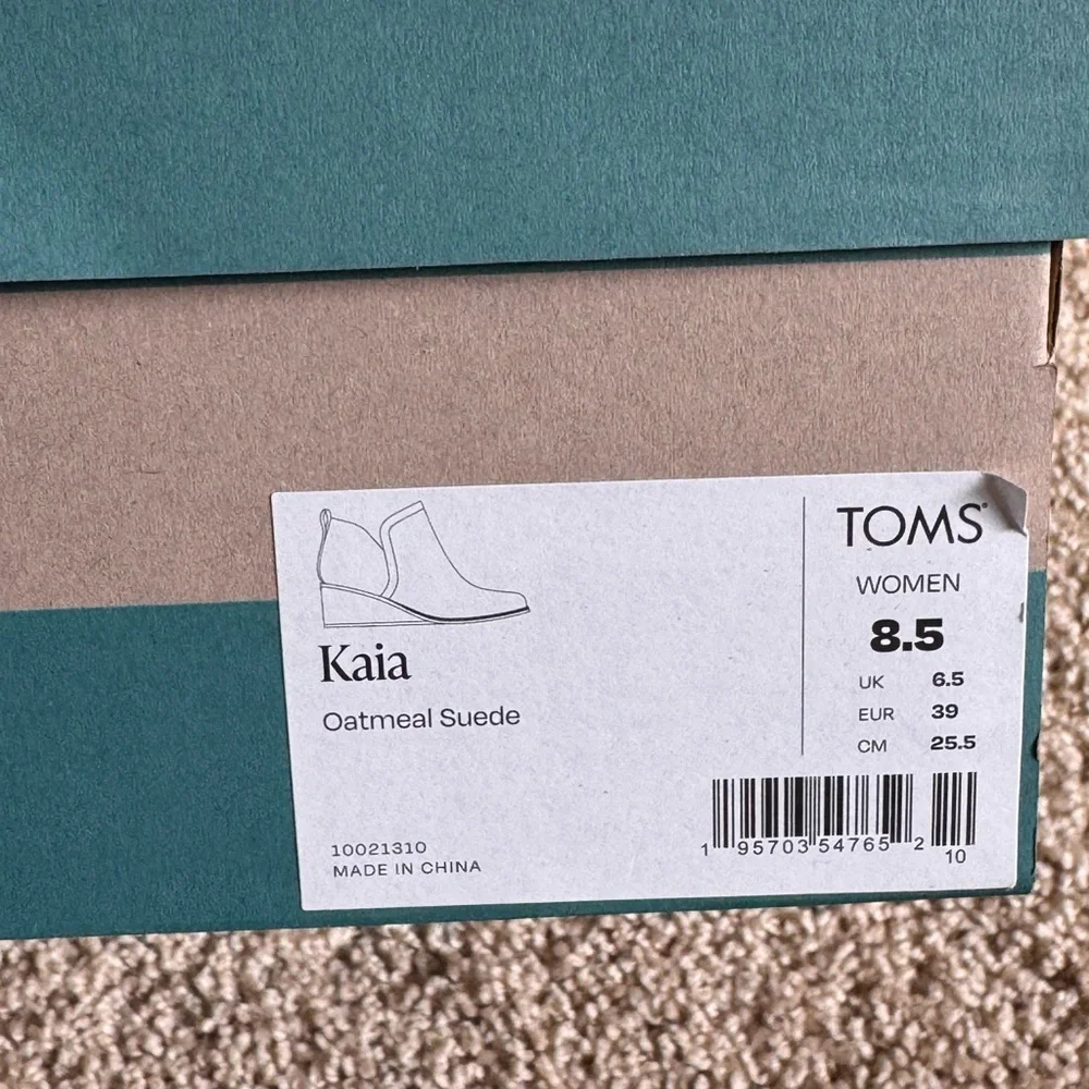 TOMS Women's Beige Suede Wedge Booties - Picture 3 of 3